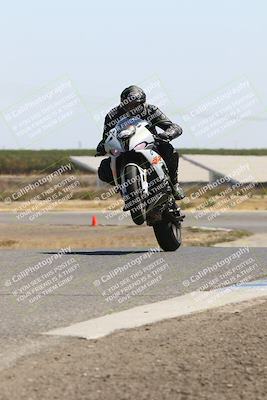 media/Sep-01-2025-Lets Ride (Mon) [[4370d11284]]/B Group/1220pm (Wheelie Bump)/